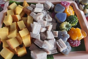 Colorful beauty of Southern traditional cakes (Photo: SGGP)