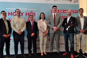 At the press conference (Photo: SGGP)