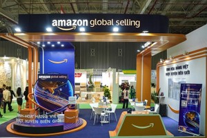Amazon Global Selling kicks off activities at VIFA ASEAN 2023, a destination to explore and experience export models for the furniture and handicraft industry. (Photo Courtesy Amazon Global Selling Vietnam)