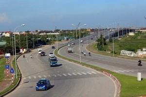 To push ahead with public investment disbursement in the remaining months of this year, the ministry suggested removing obstacles to national target programs. (Photo: VNA)