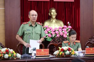 Major General Cao Dang Hung, Deputy Office Chief of the Ministry of Public Security speaks at the conference. (Photo: SGGP)