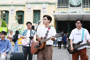 A music performance at the festival (Photo: SGGP)
