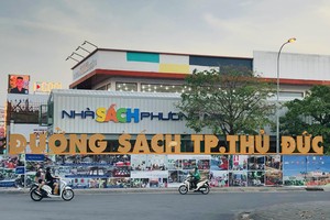 Thu Duc City Book Street is located on Ho Thu Tu Street in Hiep Phu Ward. (Photo: SGGP)