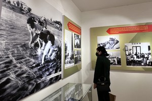 An exhibition on General Nguyen Chi Thanh opens at the Vietnam Military History Museum in Hanoi on December 26. (Photo: SGGP)