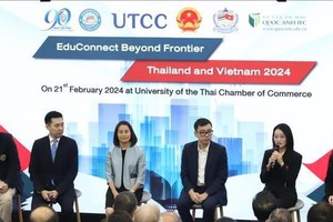 At the EduConnect Beyond Frontier conference. (Photo: VNA)