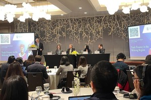 At the discussion (Photo: SGGP)