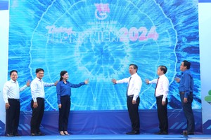Delegates attend the launching ceremony of the HCMC's Youth Month 2024. (Photo: SGGP)