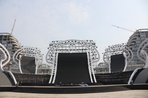 An 18,000-seat outdoor stage has been installed at the square in Thuy Nguyen District in the city for the special art program which will be held on May 11. (Photo: SGGP)