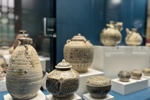 The display presents to viewers more than 150 exhibits. (Photo: SGGP)