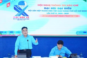 Secretary of the HCMC Youth Union cum President of Vietnam Youth Federation (VYF) in HCMC Ngo Minh Hai seaks at the press conference. (Photo: hcmcpv)