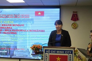 Romanian Ambassador to Vietnam Cristina Romila speaks at the get-together. (Photo: SGGP)