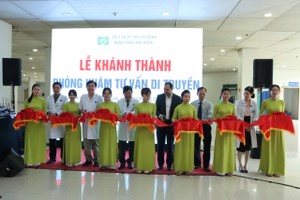 At the inauguration ceremony of the Genetic Counseling Unit for Cancer at the Ho Chi Minh City Oncology Hospital (Photo: SGGP)