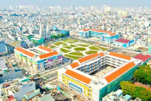 The complex of three public schools in Tan Binh District, Ho Chi Minh City (Photo: SGGP)