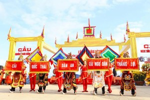 The festival is held for fishermen to pray for good weather and abundant fishing harvests. (Photo: SGGP)