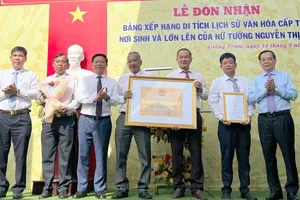 At the receiving ceremony (Photo: SGGP)