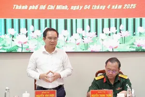 Chairman of the Ho Chi Minh City People's Committee, Nguyen Van Duoc, speaks at the event. (Photo: SGGP)