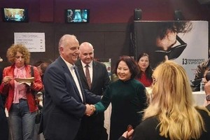 Vietnamese Ambassador to Greece Pham Thi Thu Huong and Greek officials at the opening ceremony of the Vietnamese film week (Photo: VNA)