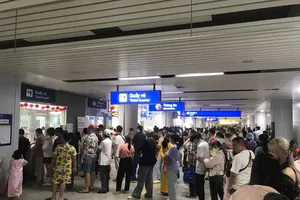 Passengers traveling on Metro Line No. 1 (Ben Thanh – Suoi Tien) will be able to pay for their tickets using the ZaloPay mobile application, beginning June 6. (Photo: SGGP)