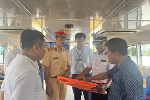 An inspection team conducts a thorough review of the preparedness and availability of life jacket equipment on board vessels. (Photo: SGGP)