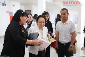 Lam Dong agricultural cooperatives showcase local produce on sidelines of conference. (Photo: SGGP)