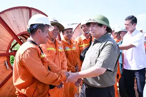 PM urges completing 500kV Lao Cai – Vinh Yen transmission line by August 19