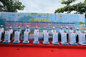 At the groundbreaking ceremony (Photo: SGGP)