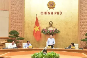Deputy Prime Minister Mai Van Chinh chairs a working session to review, recognize, and conclude the National Achievements Exhibition, held in celebration of the 80th anniversary of National Day