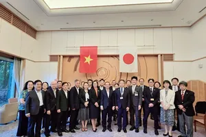 Ho Chi Minh City People’s Committee delegation holds talks with Shiga Prefectural Government. (Photo: SGGP)