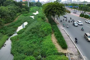 Ho Chi Minh City breaks ground on Da Do canal dredging project