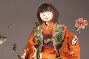 Ningyo dolls will be displayed at the Japanese Autumn Festival. (Photo: antiquejapanesedolls.com)
