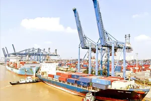 Cargo ships dock at Cat Lai Port in Ho Chi Minh City. (Photo: SGGP)
