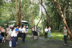 Delegates attending the conference visit the Binh Chau–Phuoc Buu Nature Reserve. (Photo: SGGP)