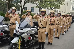 Starting at 10 a.m. on the first day of the first lunar month, marking the Tet holiday, traffic police nationwide will simultaneously conduct alcohol-level checks. (Photo: SGGP)