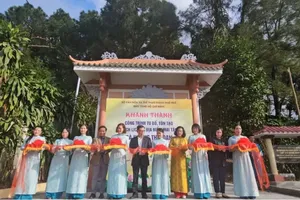 Ribbon-cutting ceremony to mark the inauguration of the tomb of Uncle Ho’s mother in Hue City (Photo: SGGP)