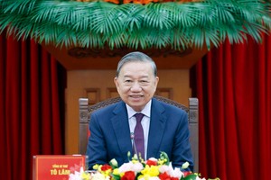 Party General Secretary To Lam at the phone talks with Russian President Vladimir Putin on January 24 (Photo: VNA)