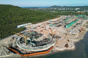 Busy working atmosphere recorded at projects serving 2027 APEC Summit