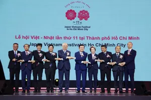 Delegates attend the opening ceremony of the festival. (Photo: SGGP)