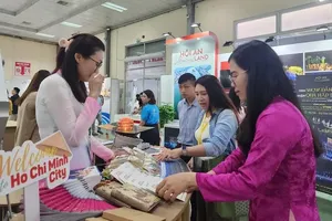 Ho Chi Minh City tourism exhibition area at VITM Hanoi 2025 (Photo: SGGP)