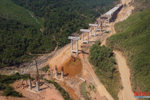 At the construction site of Khanh Hoa – Buon Ma Thuot Expressway