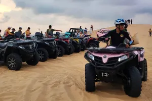 All-terrain vehicle services on the sand dunes in Mui Ne