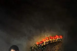 Nguyen Huu Thien An and his work, "Khuyet" (The Incomplete)