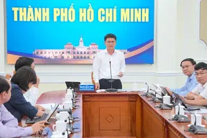 Vice Chairman of the Ho Chi Minh City People's Committee, Nguyen Manh Cuong speaks at the conference. (Photo: SGGP)