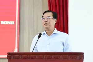 Standing Deputy Secretary of the Ho Chi Minh City Party Committee, Le Quoc Phong speaks at the event. (Photo: SGGP)