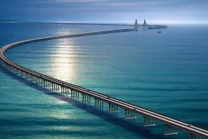 The design of the sea-crossing road connecting the Can Gio and Vung Tau areas (Photo: SGGP)