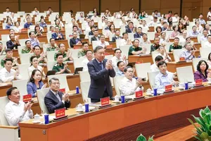 Party General Secretary and State President To Lam (3rd from left, first row) and other leaders at the conference. (Photo: VNA)