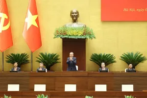 Party General Secretary and State President To Lam (centre) chairs the conference. (Photo: SGGP)