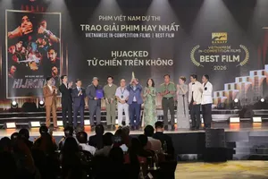 The film titled “Tu Chien Tren Khong” (Hijacked) scoops major awards at the 4th Da Nang Asian Film Festival (DANAFF IV). (Photo: SGGP)