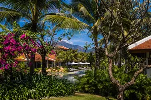 Many tourism businesses are joining hands to expand green spaces in public areas. (Photo: SGGP)