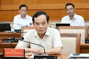 Secretary of the Ho Chi Minh City Party Committee Tran Luu Quang speaks at the conclusion of the meeting. (Photo: SGGP)