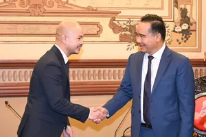Ho Chi Minh City, Cambodia seek stronger cooperation in various fields